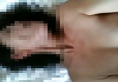 دو بچه فاک سخت در مقعد و فیلم سوپر سیکس قرار دادن دو را در دهان او