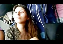 بر دانلودهای سکس روی تخت دروغ می گویند، و دو جوجه مکیدن خروس های ضخیم