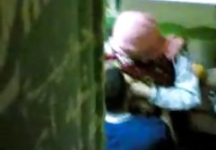 دو بچه کوچک زیبا لعنتی در دانلود فیلم های سکسی خارجی کف حمام