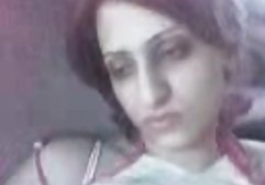 لورا بزرگ دانلوده عکسهای سکسی سینه خودش را در حمام می گیرد